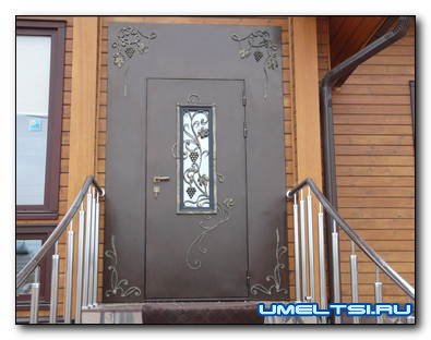 Входные двери: особенности конструкций