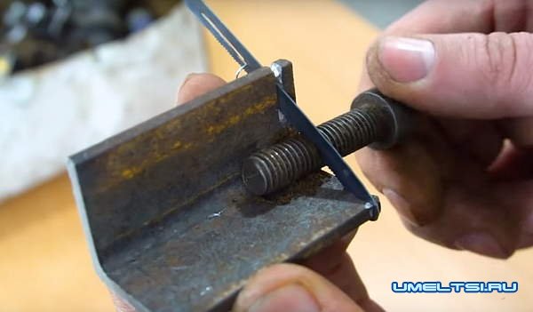 Изготовление приспособление для чистки резьбы