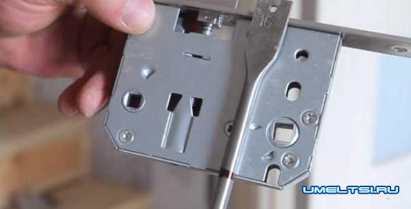 Как правильно установить замок