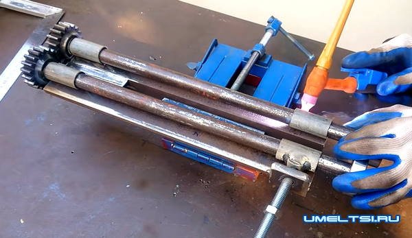 Станок для декоративного тиснения Станок для декоративного тиснения