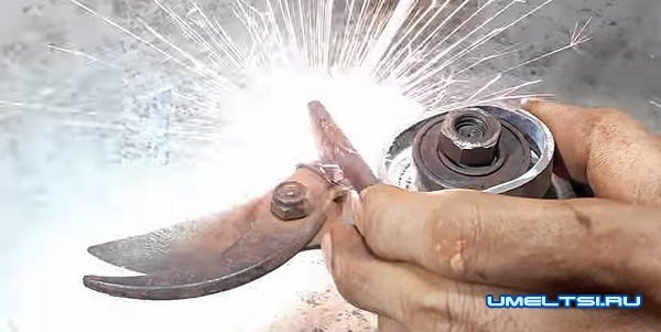 Электроножницы по металлу из болгарки Электроножницы по металлу из болгарки