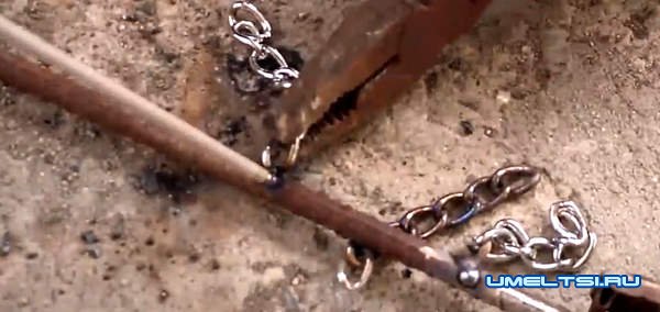 Приспособление для очистки кукурузы