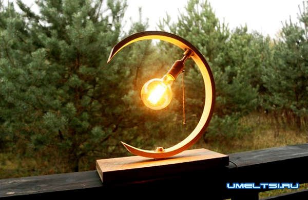 Светильник «Месяц» Светильник «Месяц»