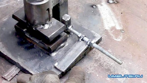 Станок для изготовления кованной решетки