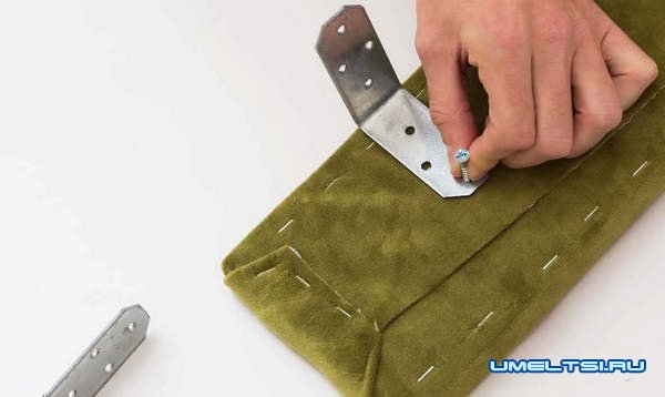 Мягкое изголовье для кровати