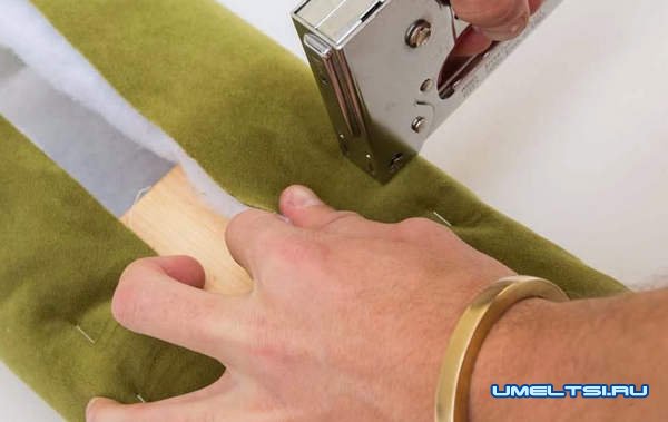 Мягкое изголовье для кровати