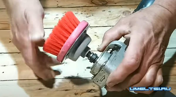 из дрели для чистки ковров