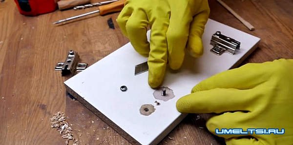 Как отремонтировать вырванные петли Как отремонтировать вырванные петли