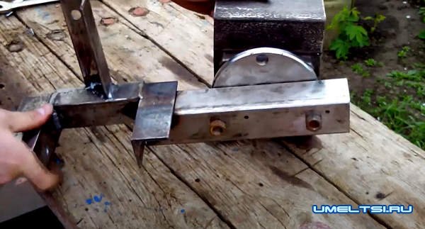 Делаем стойку для болгарки