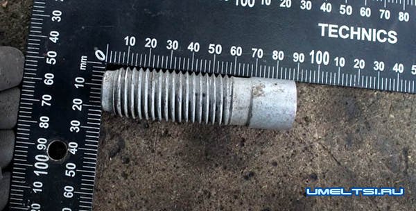 Самодельный настольный орехокол