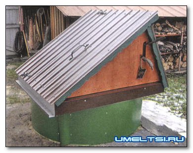 Делаем домик для колодца