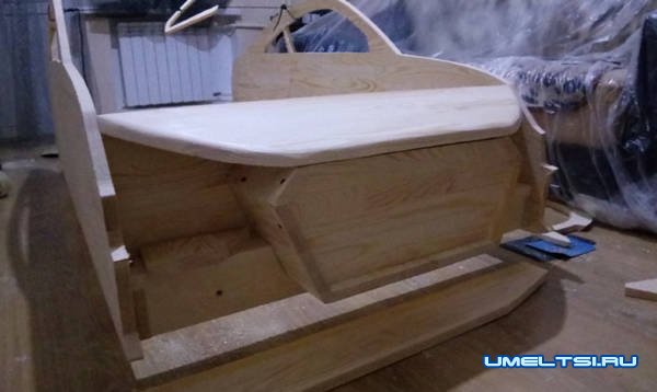 Делаем детскую кроватку